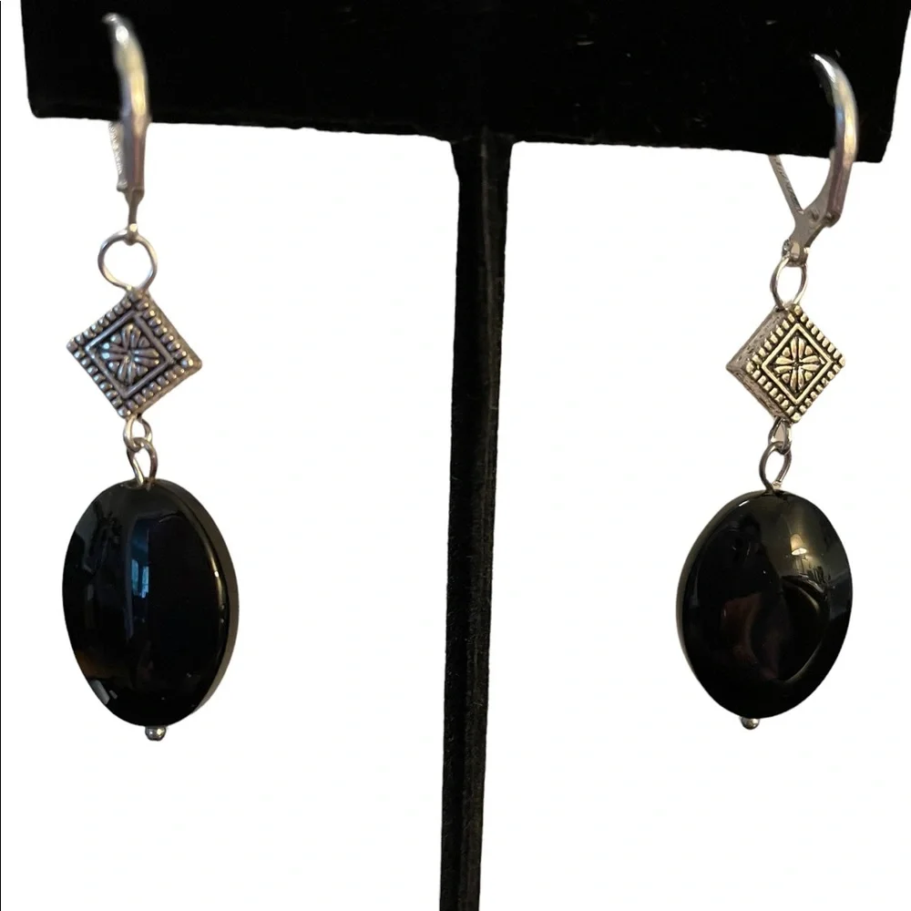 Hand Crafted shiny black
